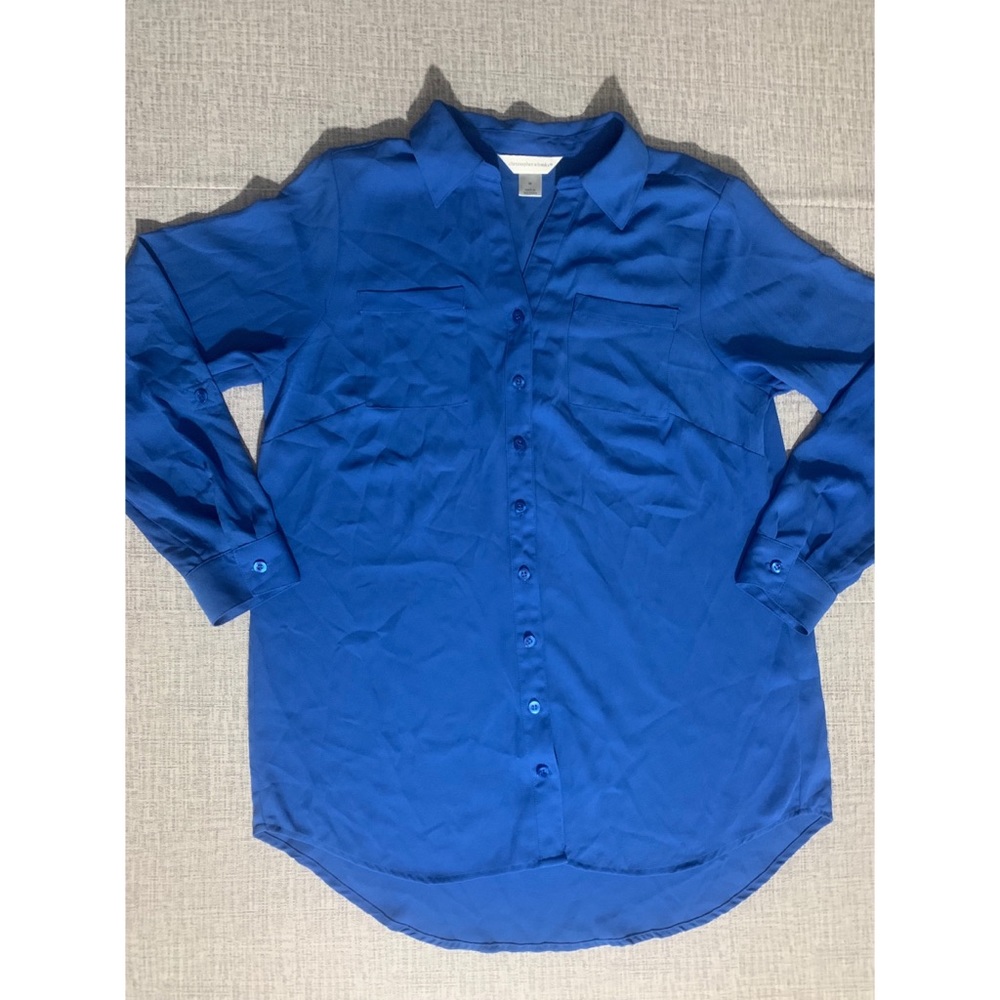 Business casual woman work shirt
